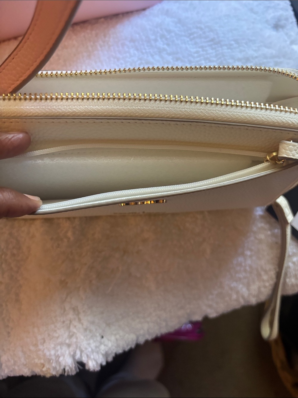 Nanette Lepore Pink Tote with Cream Zip Wallet - Picture 4 of 6